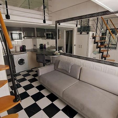 Duplex Notre-Dame De Paris Apartment Екстериор снимка