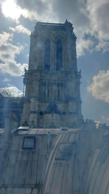 Duplex Notre-Dame De Paris Apartment Екстериор снимка