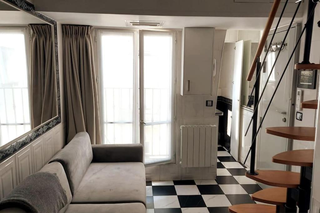 Duplex Notre-Dame De Paris Apartment Екстериор снимка