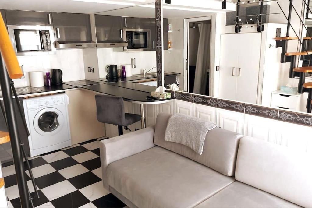 Duplex Notre-Dame De Paris Apartment Екстериор снимка